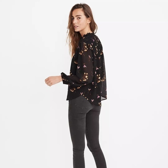 Madewell Georgette Ruffle-Collar Smocked Top in Falling Freesias NWT size XXS - Picture 2 of 8